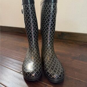 Stylish Black and White Women's Rain Boots